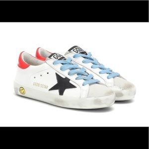 Super cute golden goose basically brand new! Worn 1-2 times!